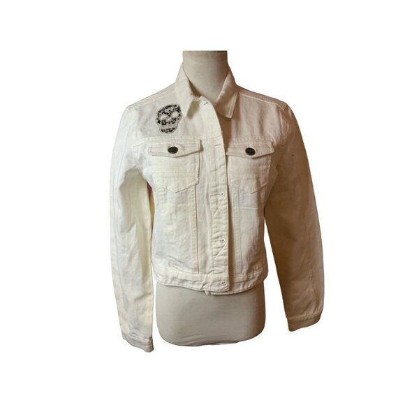 NWT White Denim Jacket W/Skull Design. SZ L